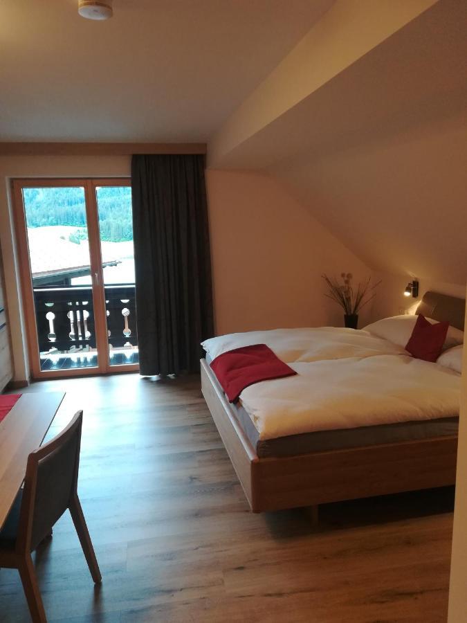 Haus Garz Lägenhet Weissensee Exteriör bild