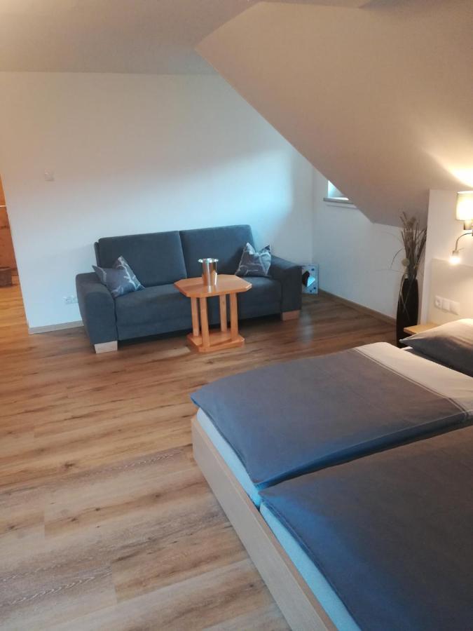 Haus Garz Lägenhet Weissensee Exteriör bild