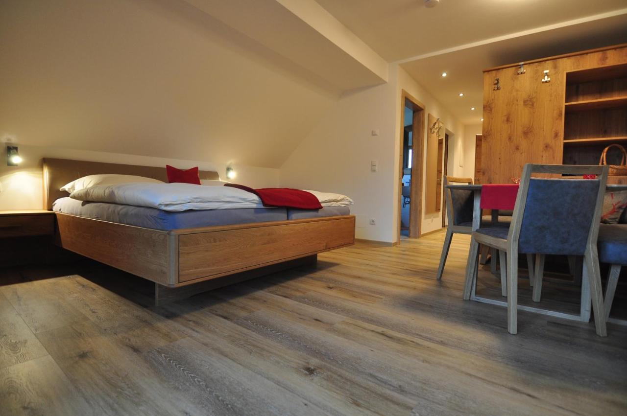 Haus Garz Lägenhet Weissensee Exteriör bild