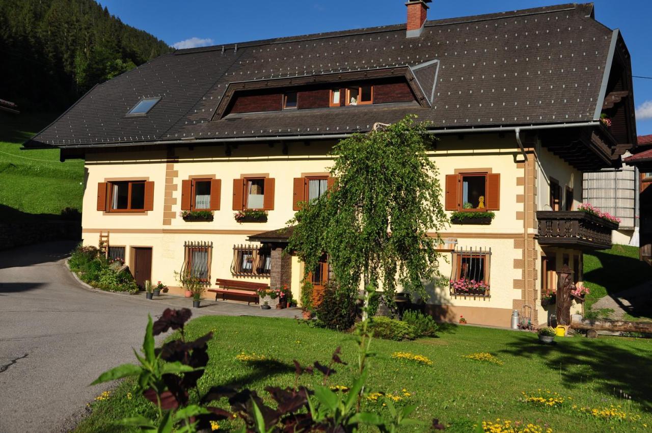 Haus Garz Lägenhet Weissensee Exteriör bild